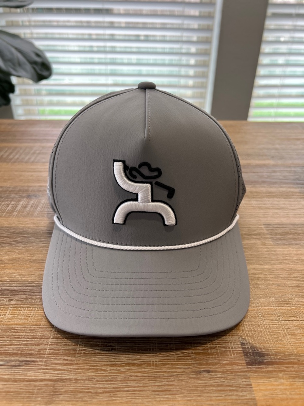 CLASSIC GREY HAT